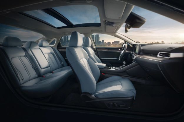 Kia K5 Interior