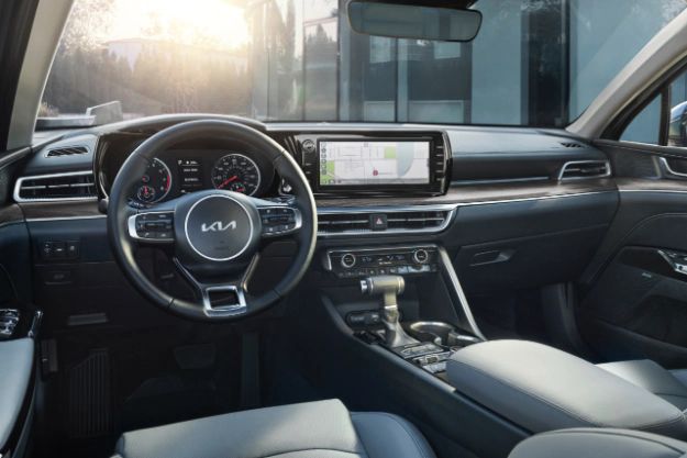  2022 Kia K5 Interior Features 