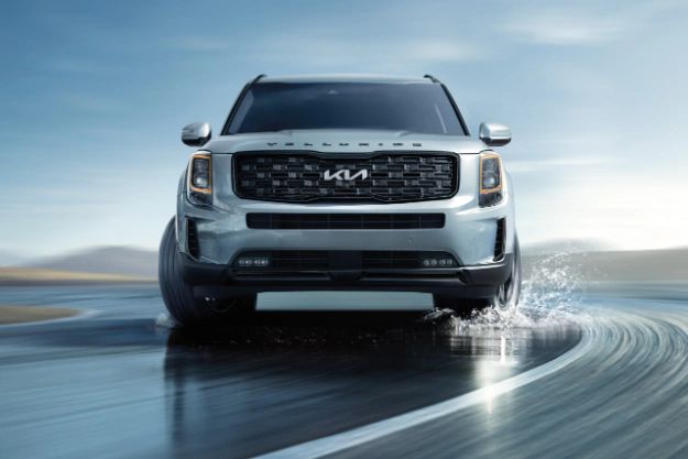 Kia Dealership serving Joliet, IL | World Kia
