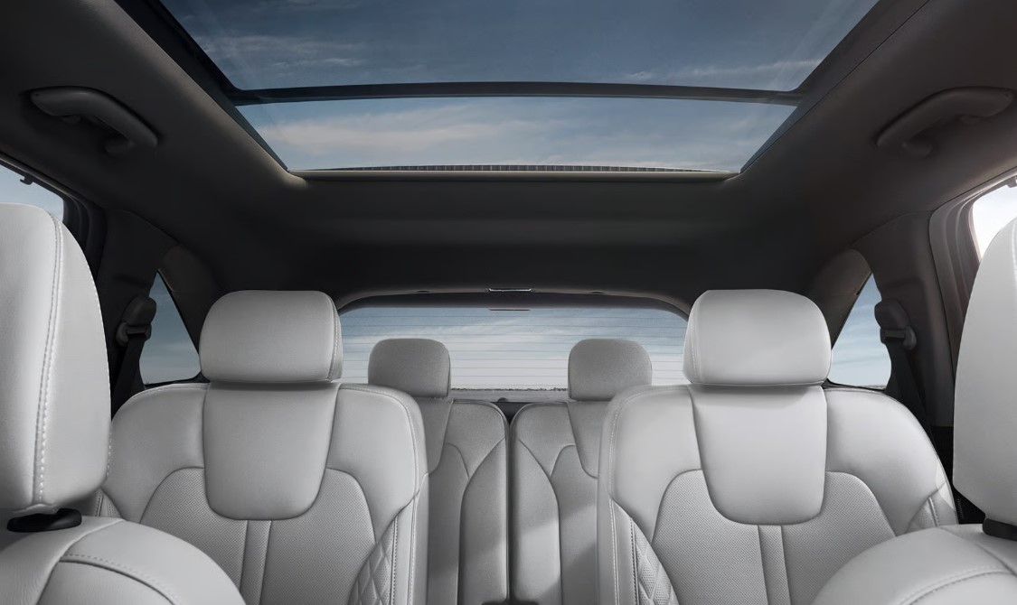 2026 Kia Sorento Hybrid Interior